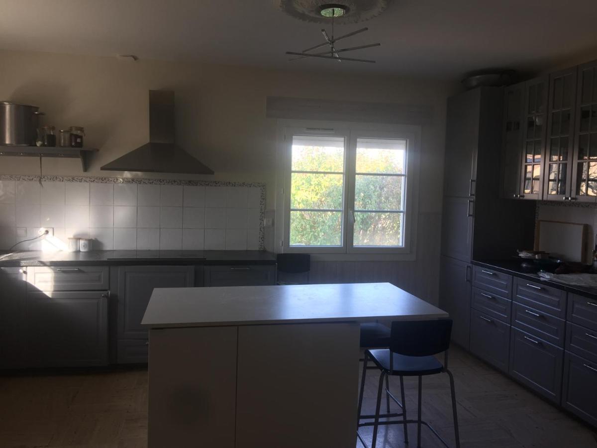 Chambre Pratique Avec Wc Et Vasque Attenant Du Rucher Naturaile 몬타냑 외부 사진